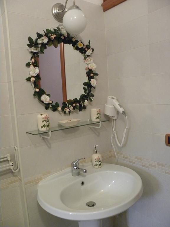 טאראנטו B&B La Rosa חדר תמונה