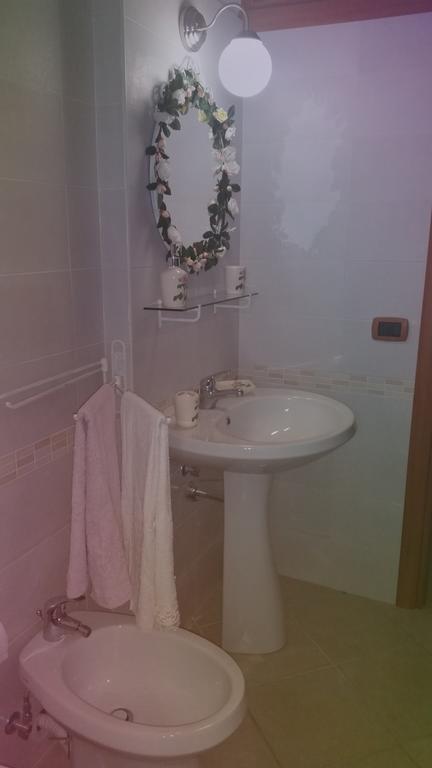 טאראנטו B&B La Rosa חדר תמונה